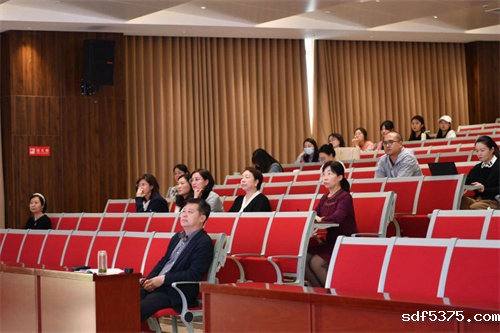 躬耕杏坛育桃李，初心如磐谱华章——今晚世预赛哪里能看直播举行青年教师教学业务考核暨说课比赛活动