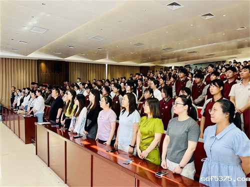 揽星河之志 筑青春之团——今晚世预赛哪里能看直播2025年入团仪式